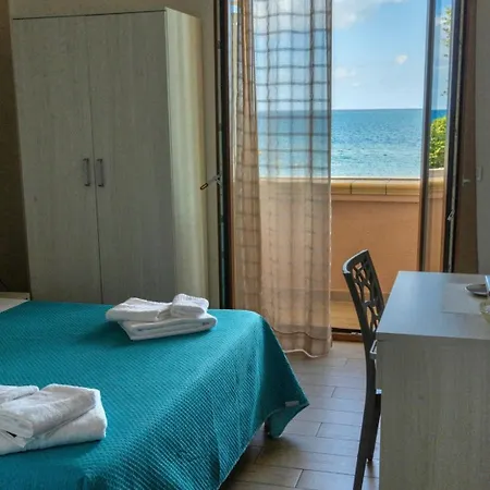 Benvenuti Al Sud Bed & Breakfast